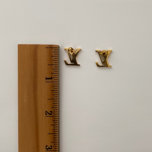 Gold Earrings - Picture 7 of 7